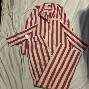Old Navy Kids Pajama Set - Red and White Stripes
